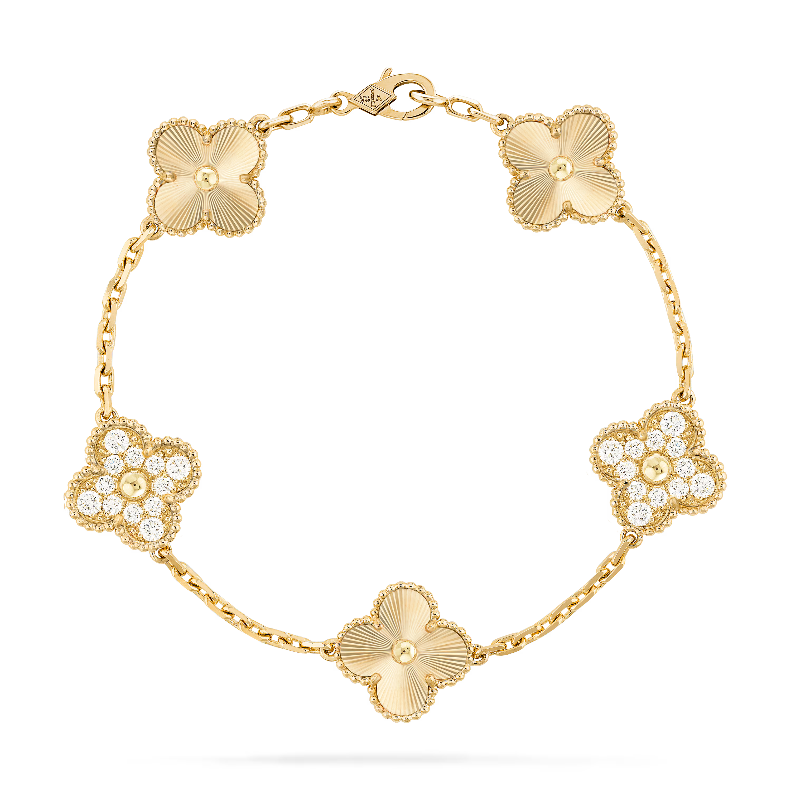 The Iconic Clover Bracelet