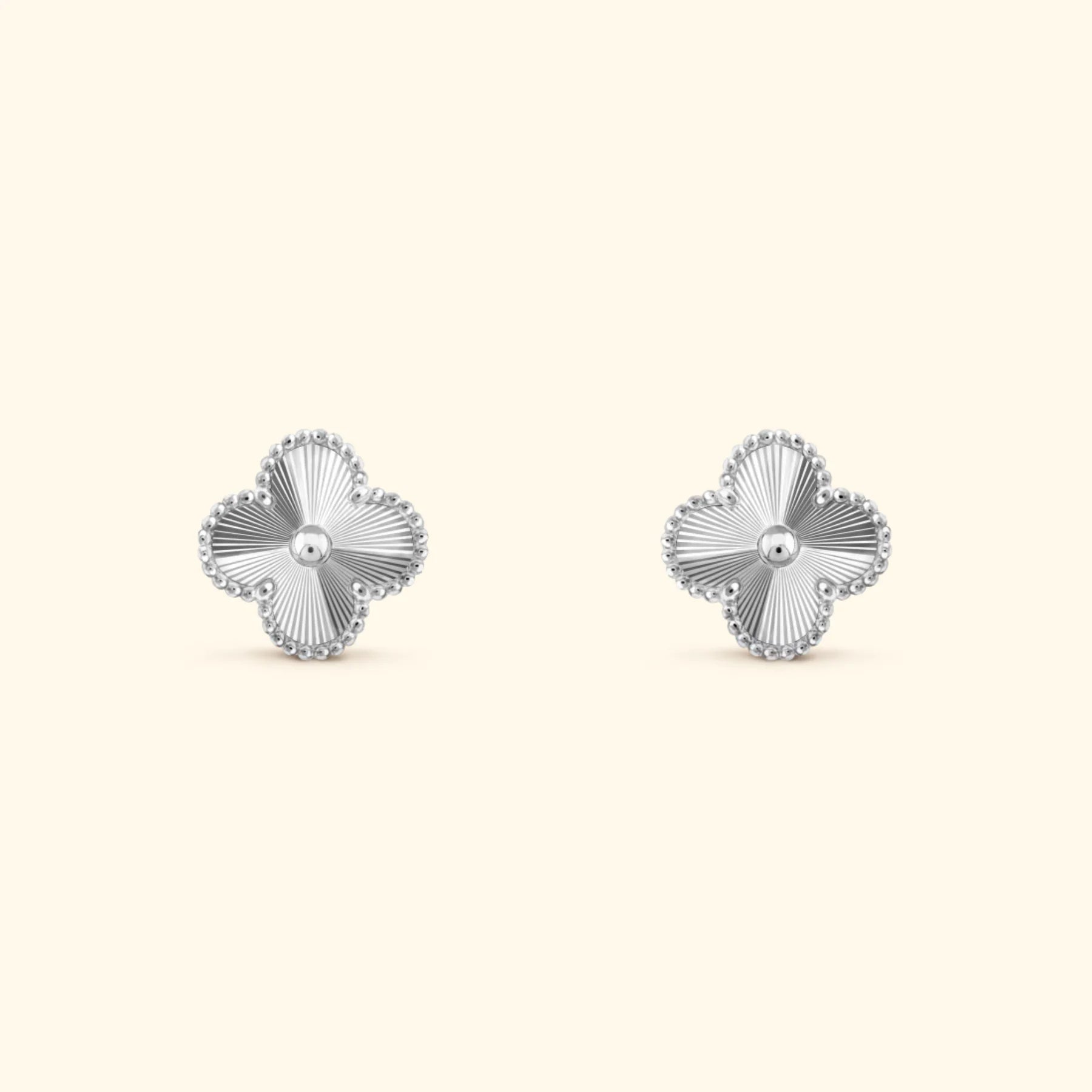 Iconic Clover Earrings