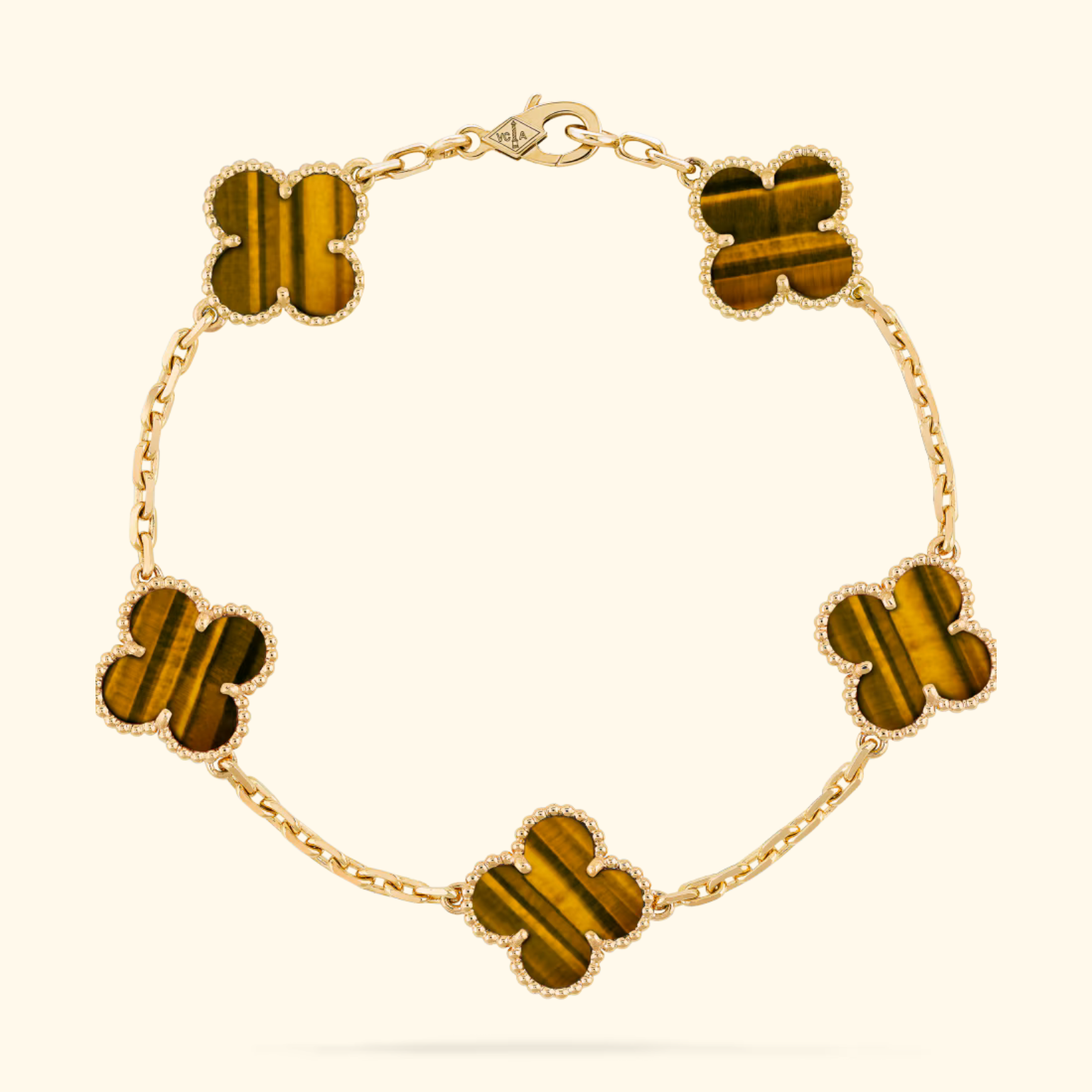 The Iconic Clover Bracelet