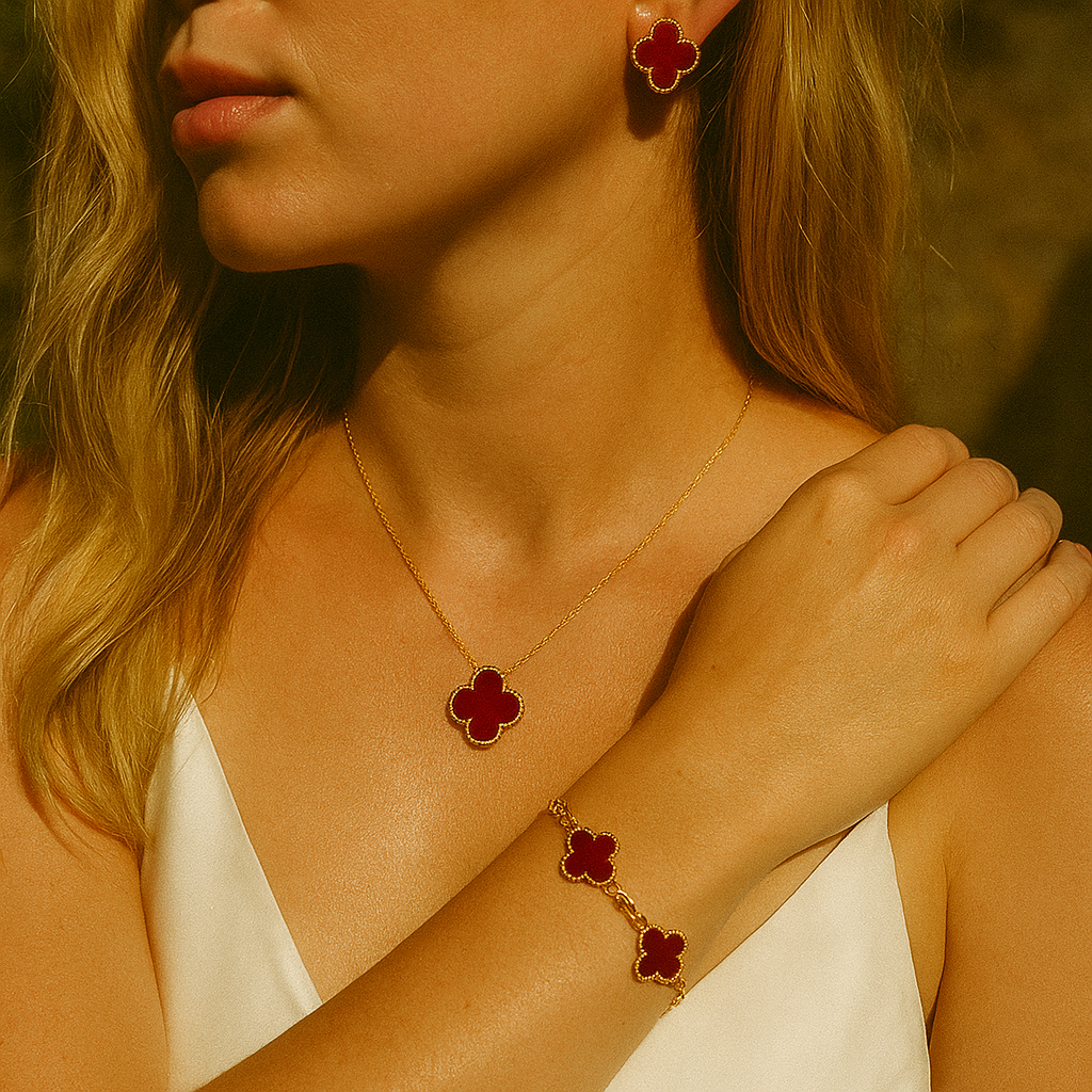 CLOVER | Red Set