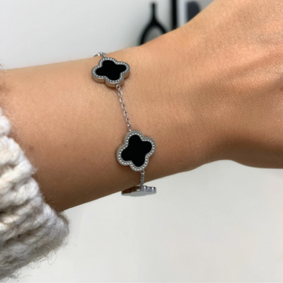 The Iconic Clover Bracelet